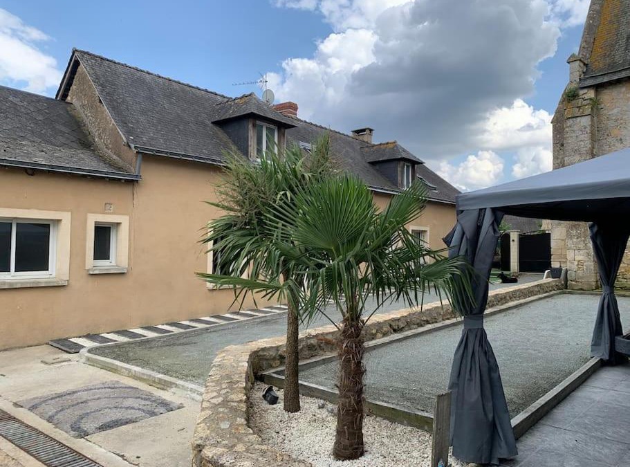 Lezigne Villa | Maison familiale 11 personnes