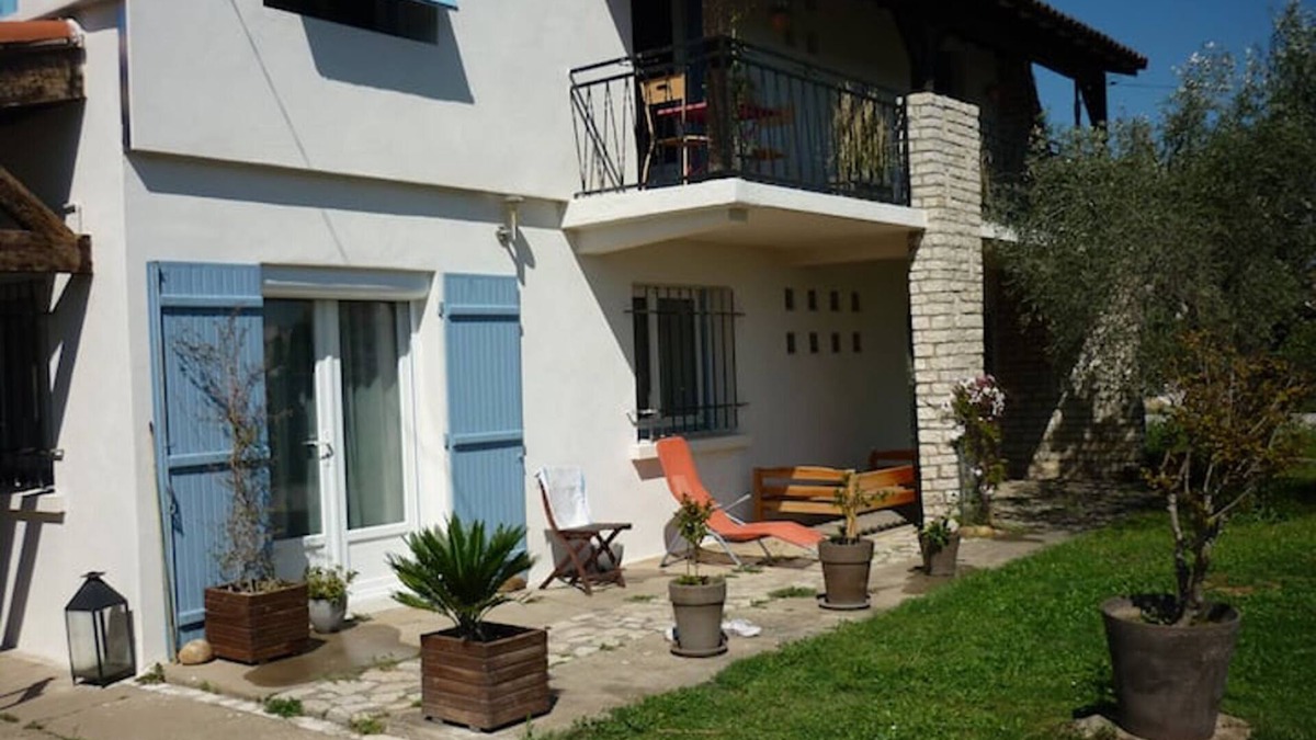 Marguerittes House | Maison Familiale Avec Piscine. Idéale Pour des Vacances Gardoises