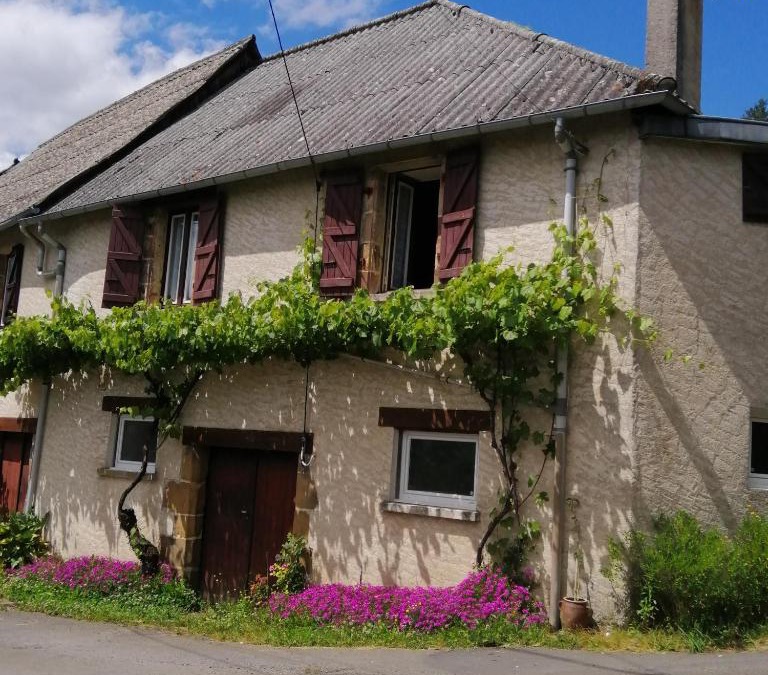 Voutezac House | Maison familiale coteaux de la Vézère