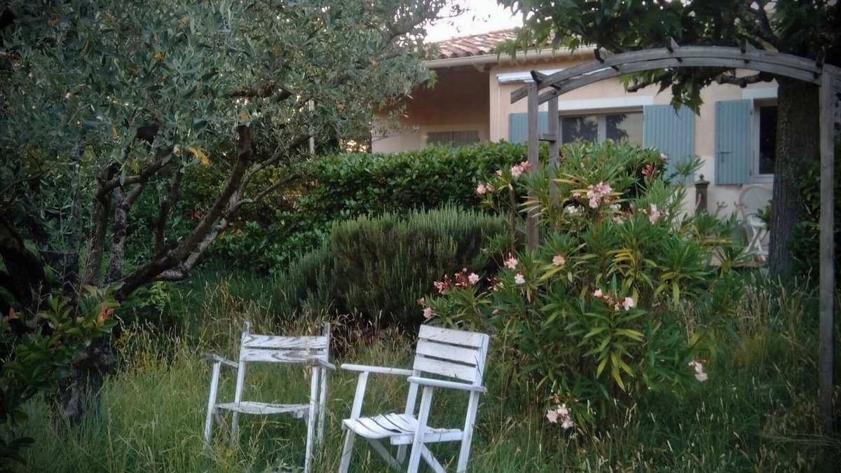 Vaison Ventoux Villa | Maison Familiale Dans les Vignes