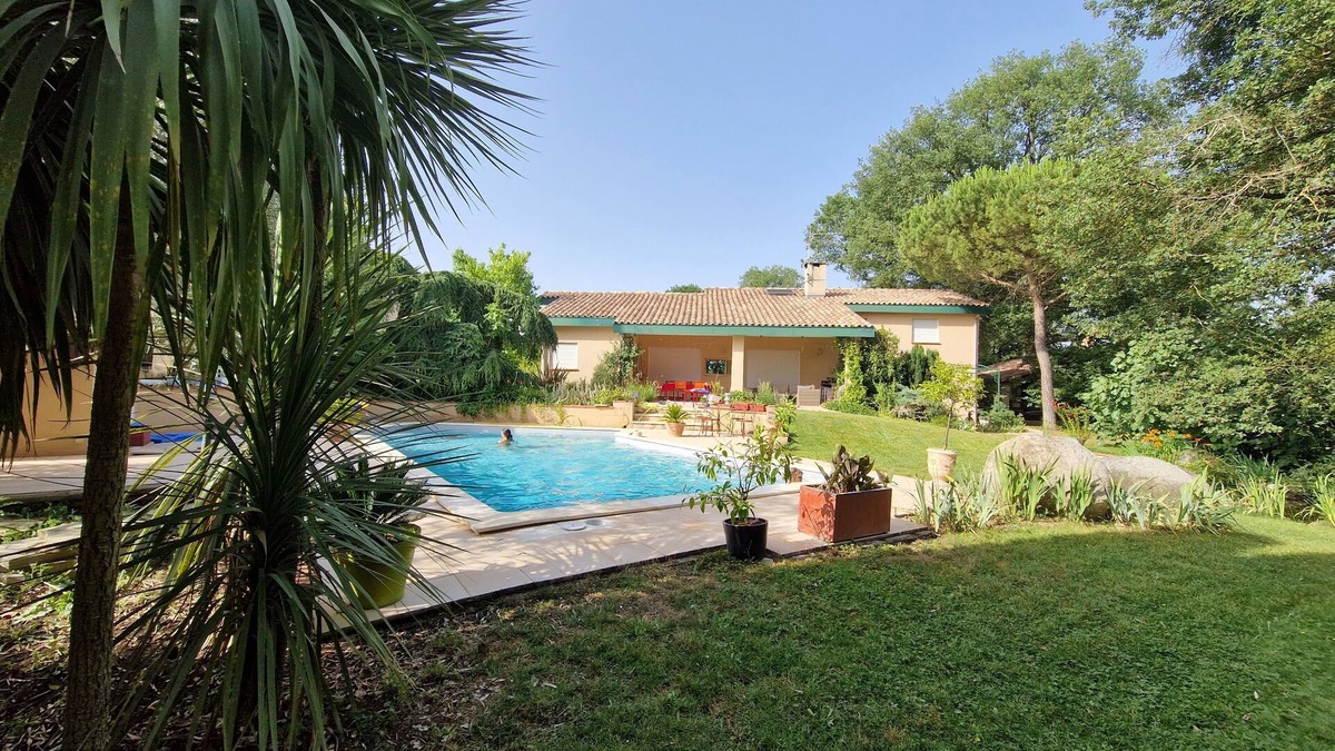 Bruguieres Villa | Maison Familliale Avec Piscine à Proximité de Toulouse