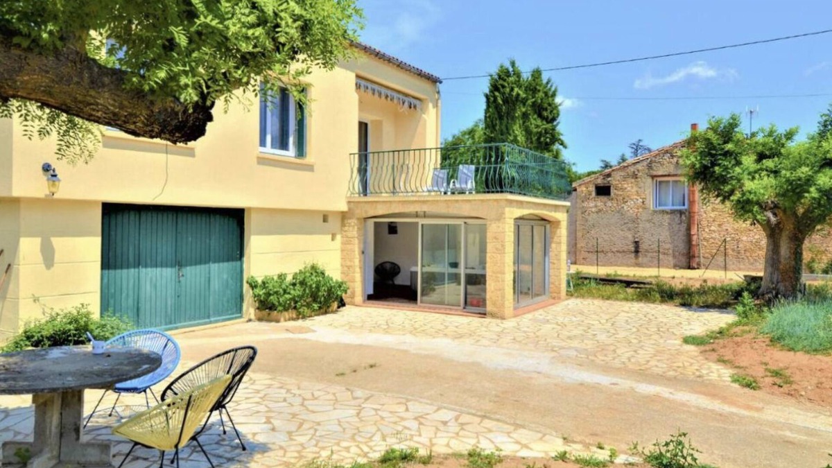 Saint-Laurent-La-Vernede House | Maison de Vacances Avec Jacuzzi