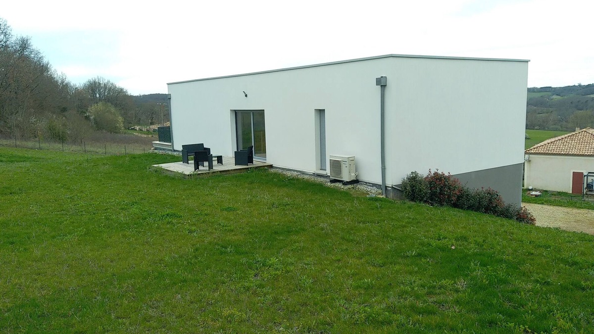 Sainte-Gemme-Martaillac House | -maison de Campagne sur Terrain Clos. 10 'de Casteljaloux , Ville Thermale