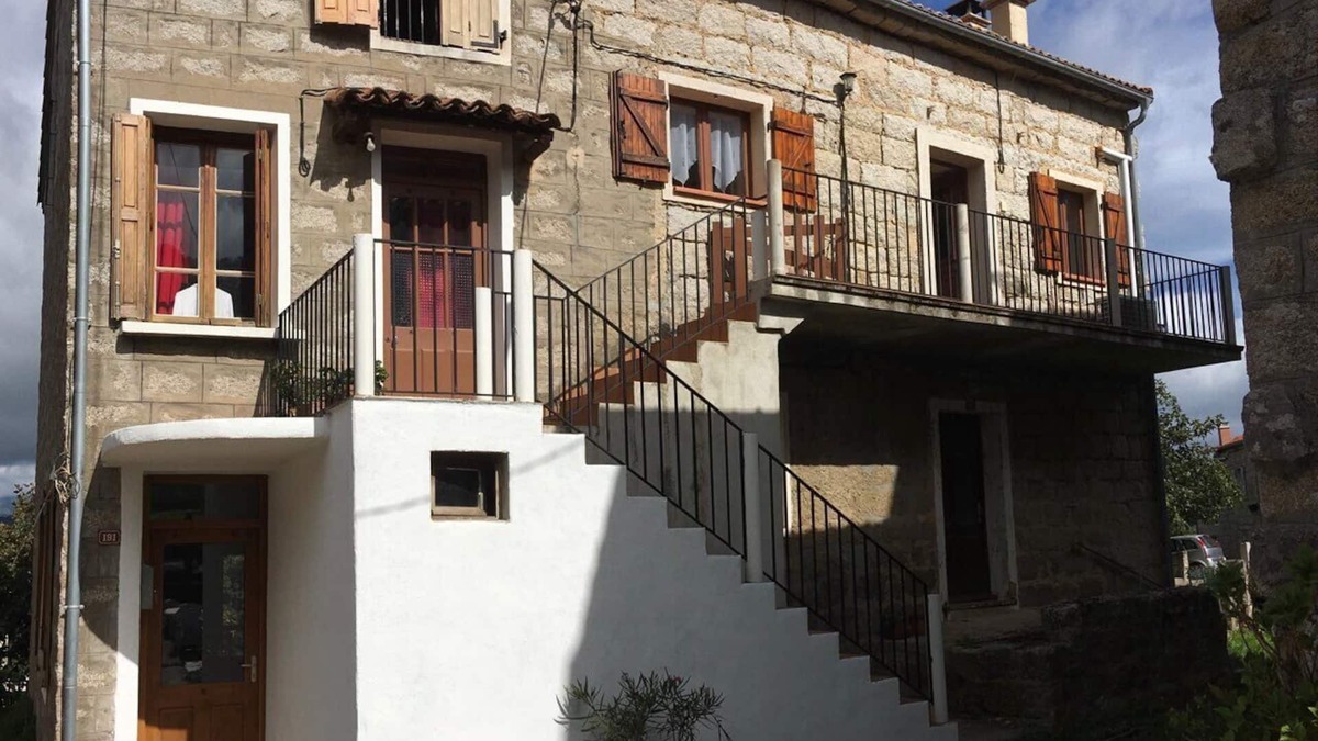 Sainte-Lucie-de-Tallano House | Maison de Village