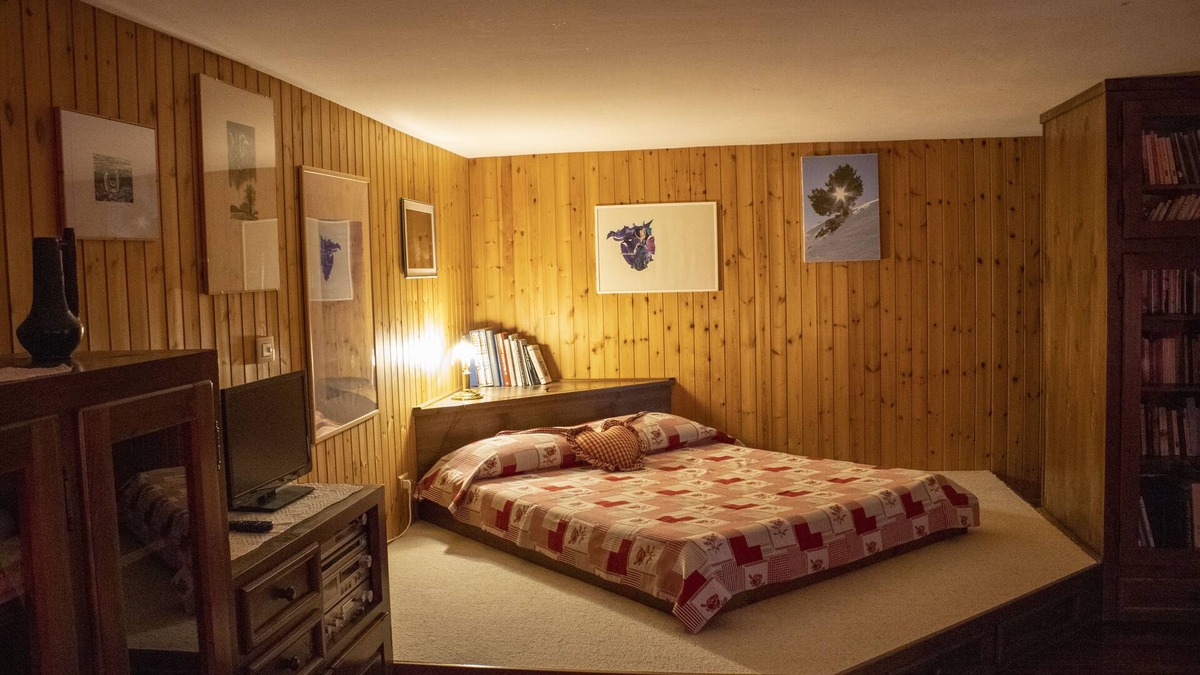 Saint-Denis House | Maison Guyon: Le Nid apartment