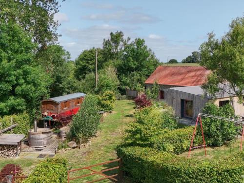 La Lande-de-Goult House | Maison isolée avec spa nordique, piscine et jardin privatif au cœur de la nature - FR-1-497-116