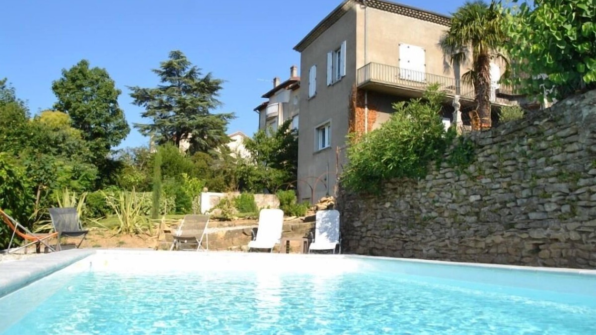 Privas Bed & Breakfast | Maison Jaffran, Suite en Ville