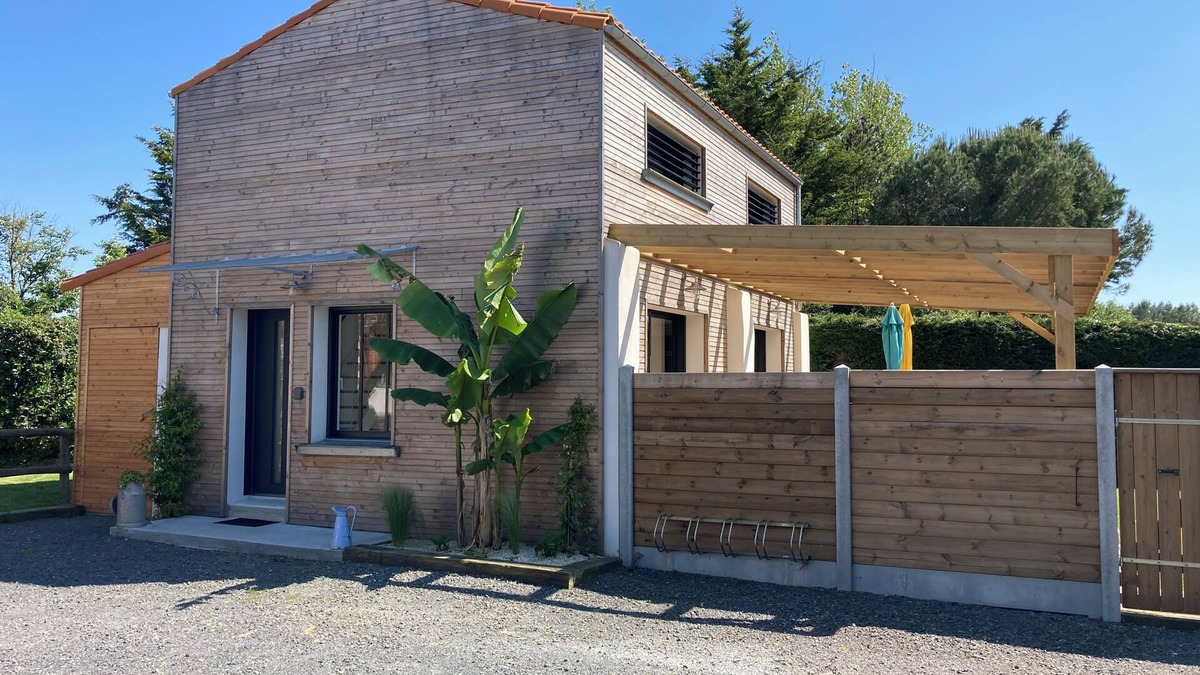 L'Aiguillon-sur-Vie House | Maison Jasmin near the ocean