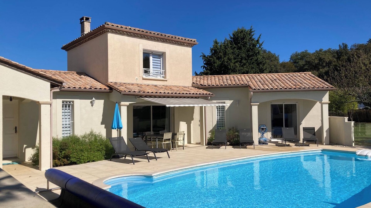 Lalinde House | Maison La Cause au Soleil