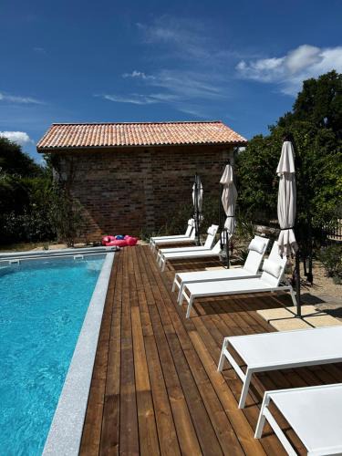 Pouillac Bed & Breakfast | Maison La Galeze