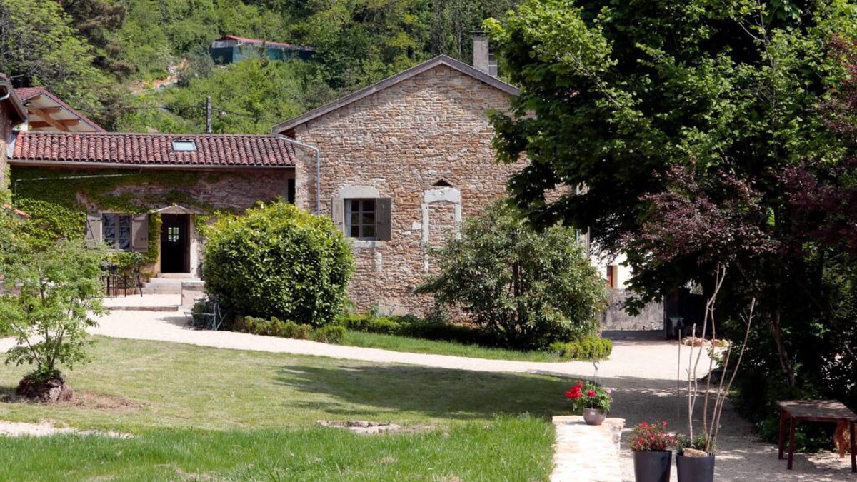 Jujurieux House | Maison La Jayette