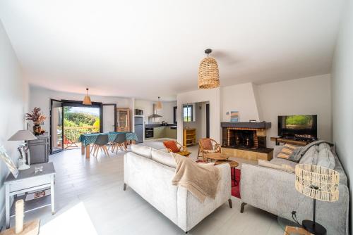 Le Boulou House | Maison Le Boulou - Grand jardin piscine privée