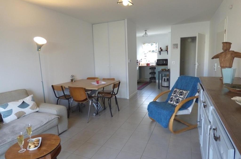 Marsilly House | Maison lumineuse 2 ch entre campagne et mer, proche golf et La Rochelle, parking et local vélo - FR-1-551-22