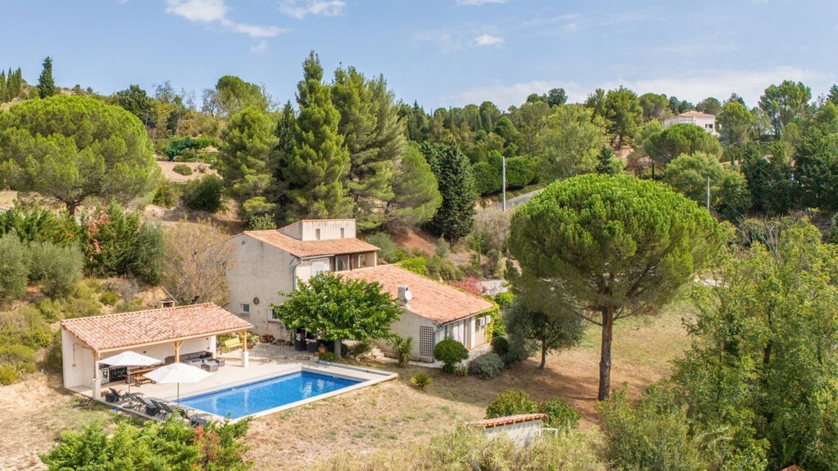 Limoux Villa | Maison Marguerite - Five Bedroom Villa, Sleeps 10
