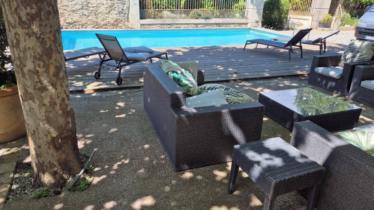 Moux Bed & Breakfast | MAISON MARIE-LOUISE