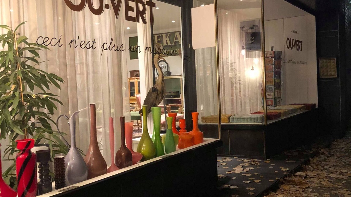 Dudzele House | MAISON OU-VERT staying in a village shop