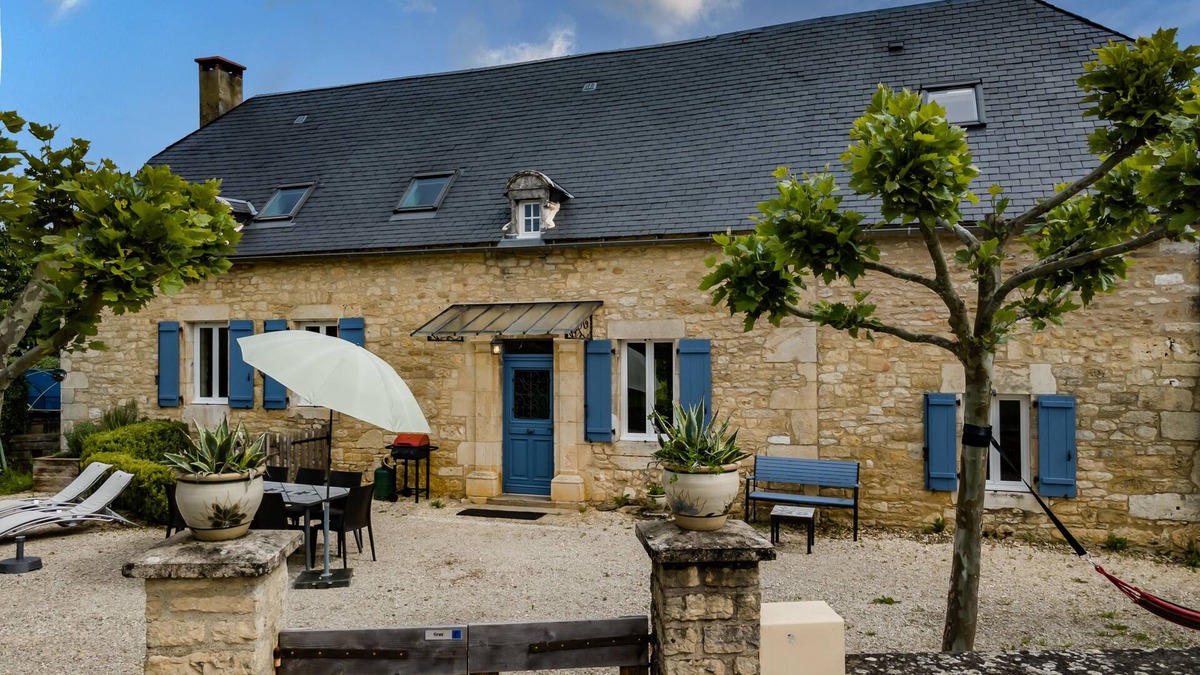 Jayac House | Maison Périgourdine de Caractère, Piscine, Située au Calme Près Sarlat-la-canéda