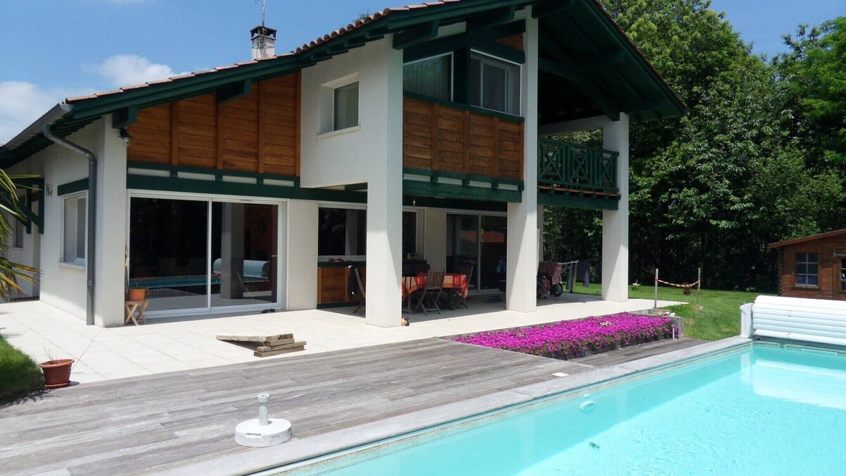 Isturits House | Maison Pays Basque Avec Piscine