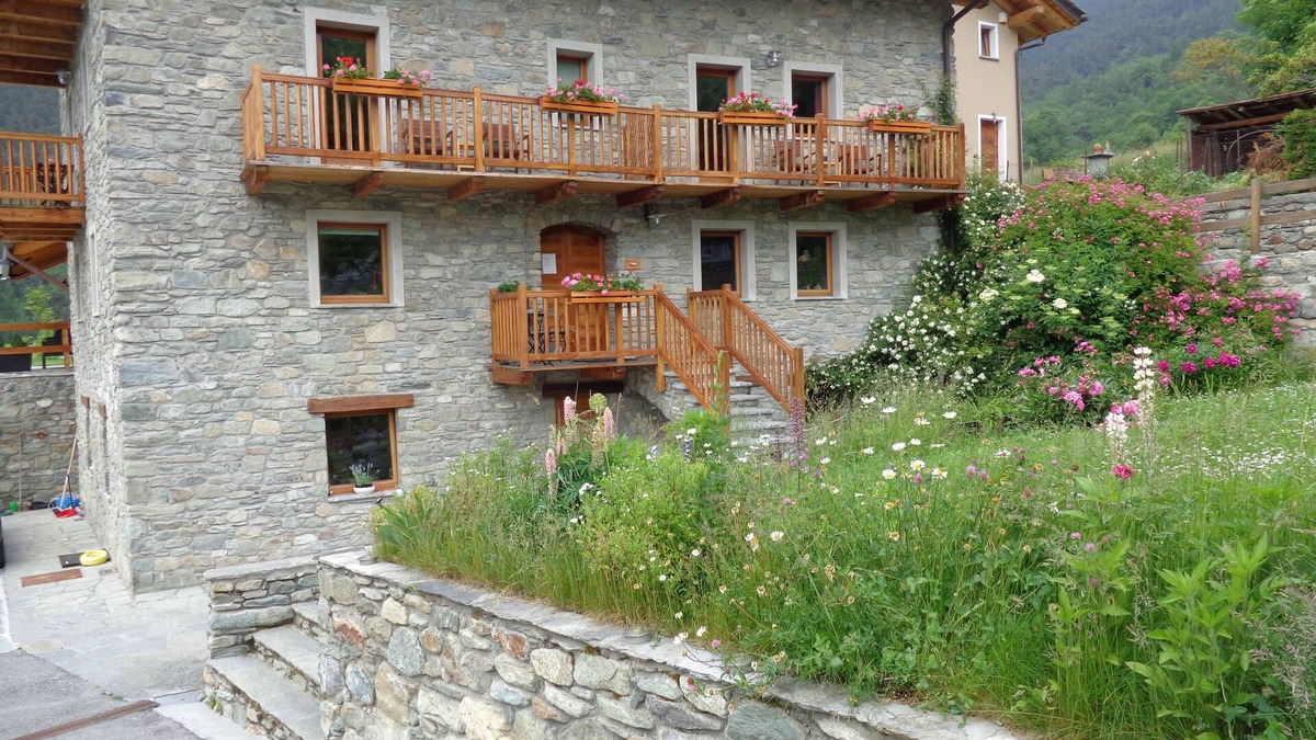 Saint-Vincent House | Maison Perriere