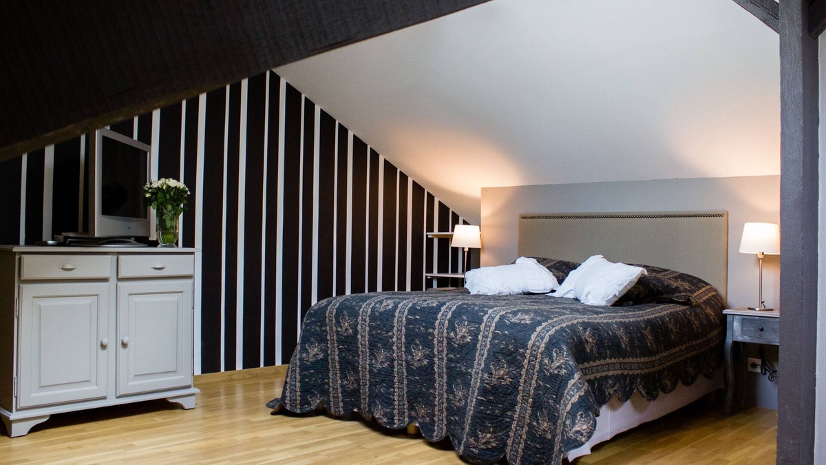 Centre Ville House | Maison Plein Centre Compiègne , à Côté de Tout Commerce, 40 mn Cdg, 1 H de Paris