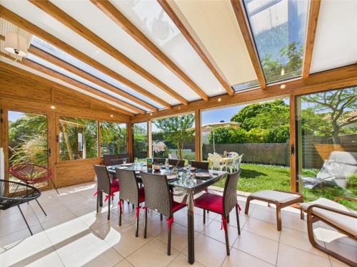 Longeville-sur-Mer House | Maison pour 8 - 5min de la plage - jardin & véranda