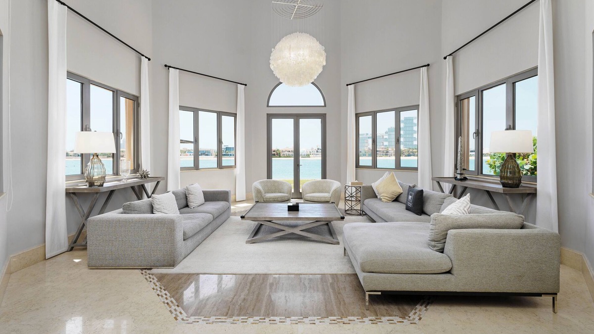 Palm Jumeirah Villa | Maison Privee - Palm Jumeirah Beach Front XL Villa w/Prvt Pool