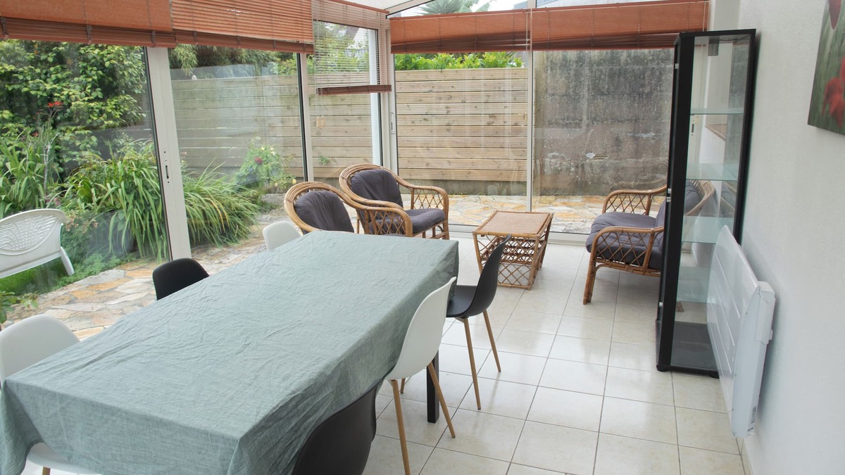 Rive Droite House | Maison Proche de Brest Arena