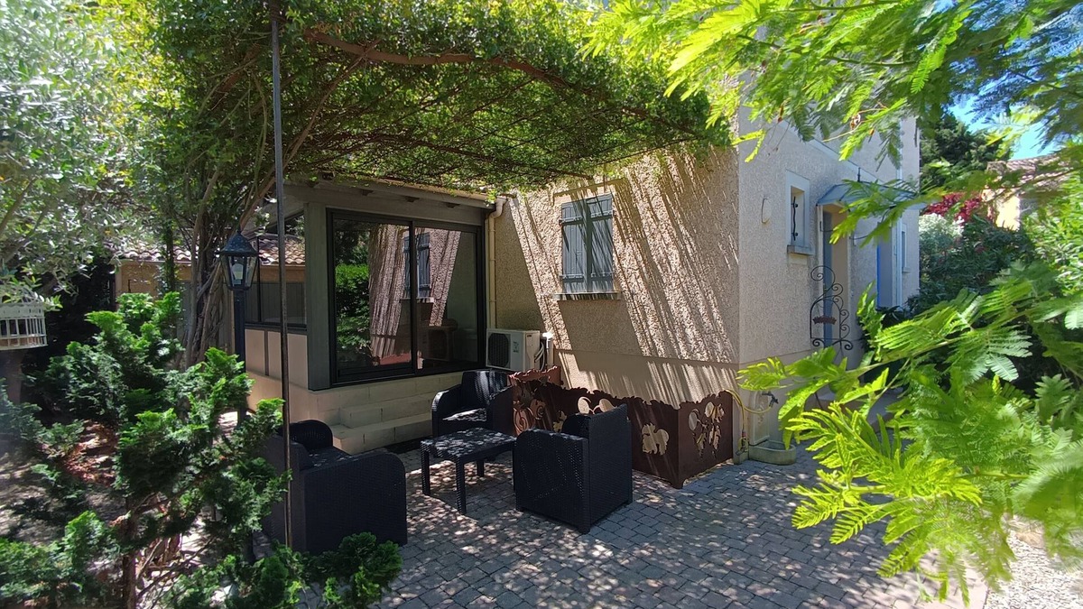 Loriol-du-Comtat House | Maison Provençale Avec Piscine