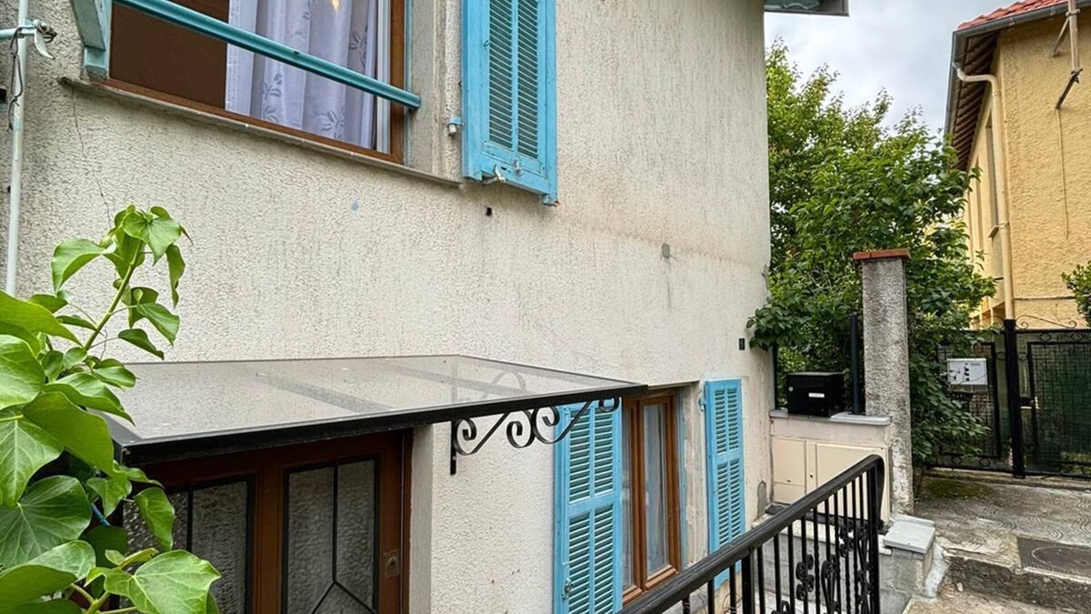 Berre-des-Alpes House | Maison Provençale Avec Terrasse