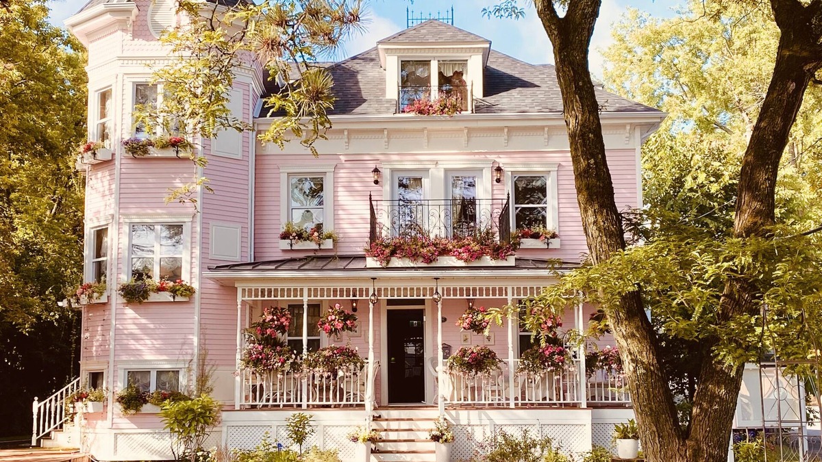 Hudson Bed & Breakfast | Maison Rose
