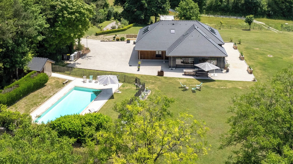 Saint-Benoit-sur-Seine House | Maison Spacieuse au Calme Idéal Pour des Moments Entre Amis ou en Famille !