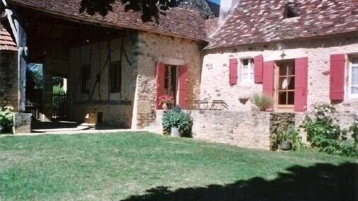 Saint-Avit-de-Vialard House | Maison Saint Avit de Vialard Dordogne-Périgord Aquitaine sleeps 4 to 6