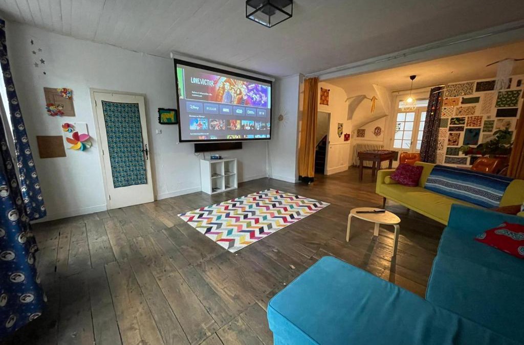 Pleugueneuc Villa | Maison spacieuse authentique proche St Malo Rennes, bienvenue à la Casa Cozumel