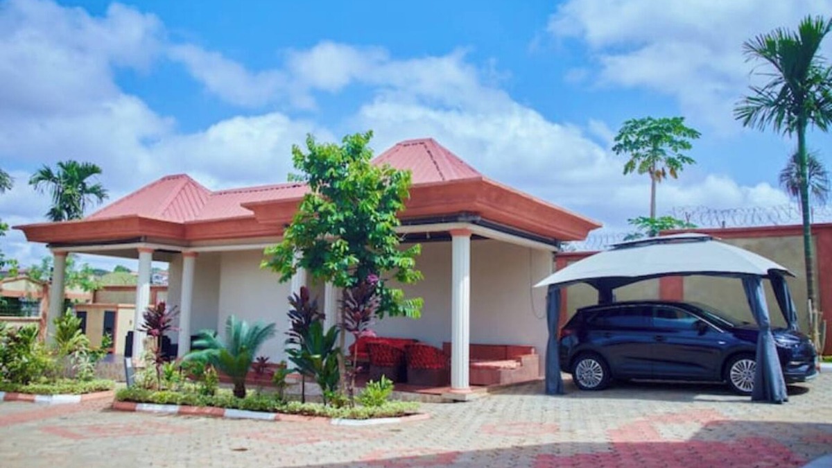 Yaounde Villa | Maison Spacieuse de 4 Chambres