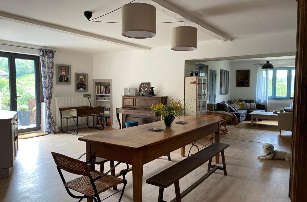 Courzieu House | Maison sur cour et véranda