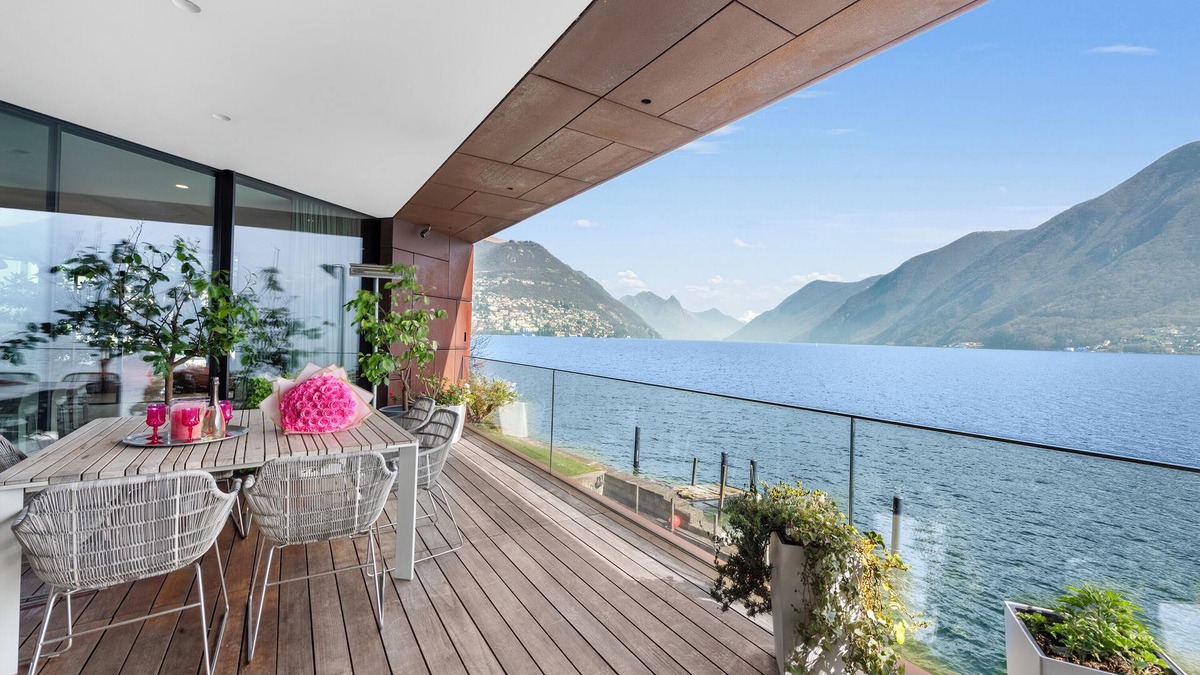 Paradiso Villa | Maison Sur l'Eau, Paradiso (Lugano), Switzerland