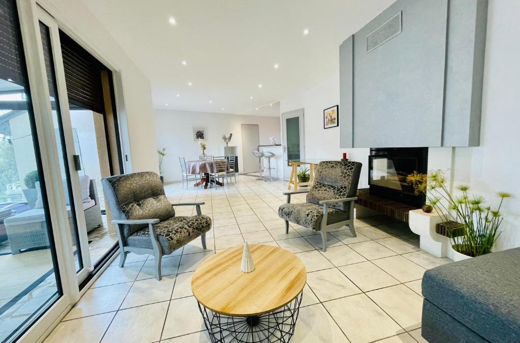 Rignac House | Maison T2 de 70 m2 avec jardin et véranda