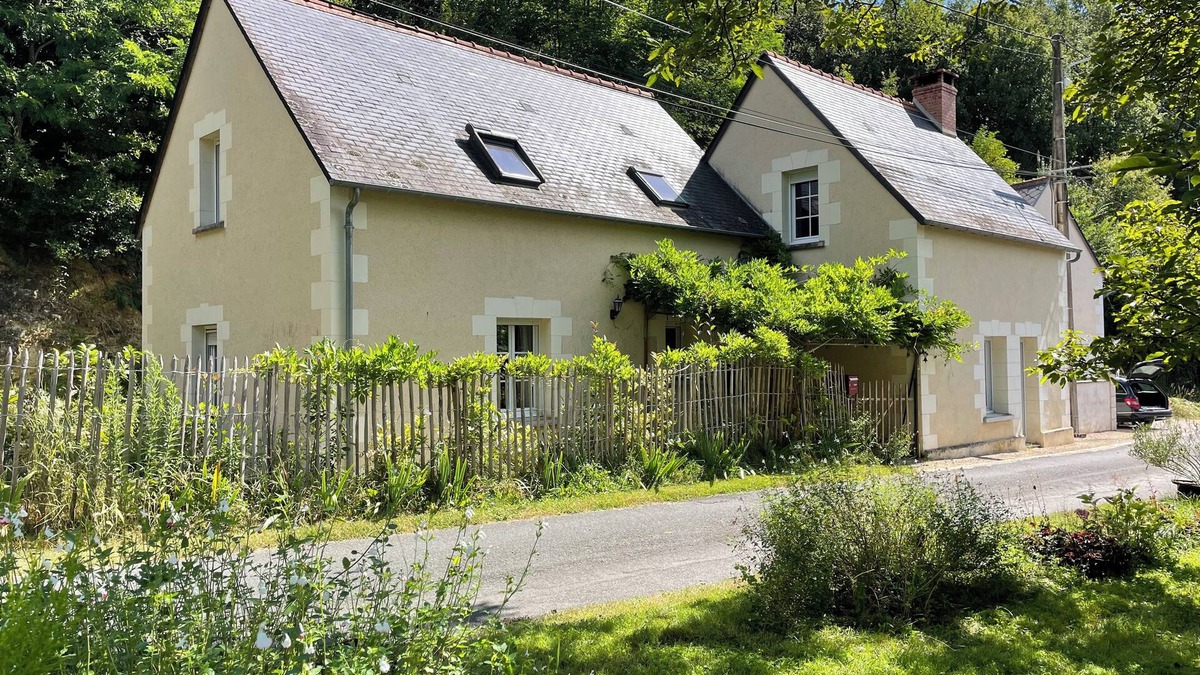 Cinq-Mars-la-Pile House | Maison Tout Confort au Calme