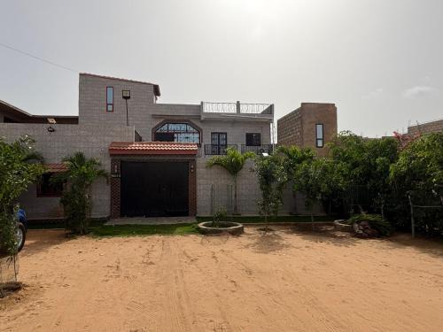 Saly House | Maison tranquille