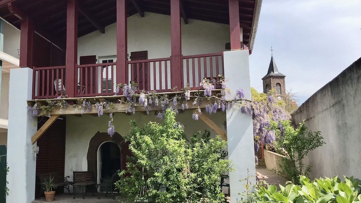 Ispoure House | Maison Typique au Pays Basque