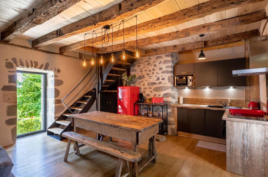 Marmanhac House | Maison typique des monts du Cantal