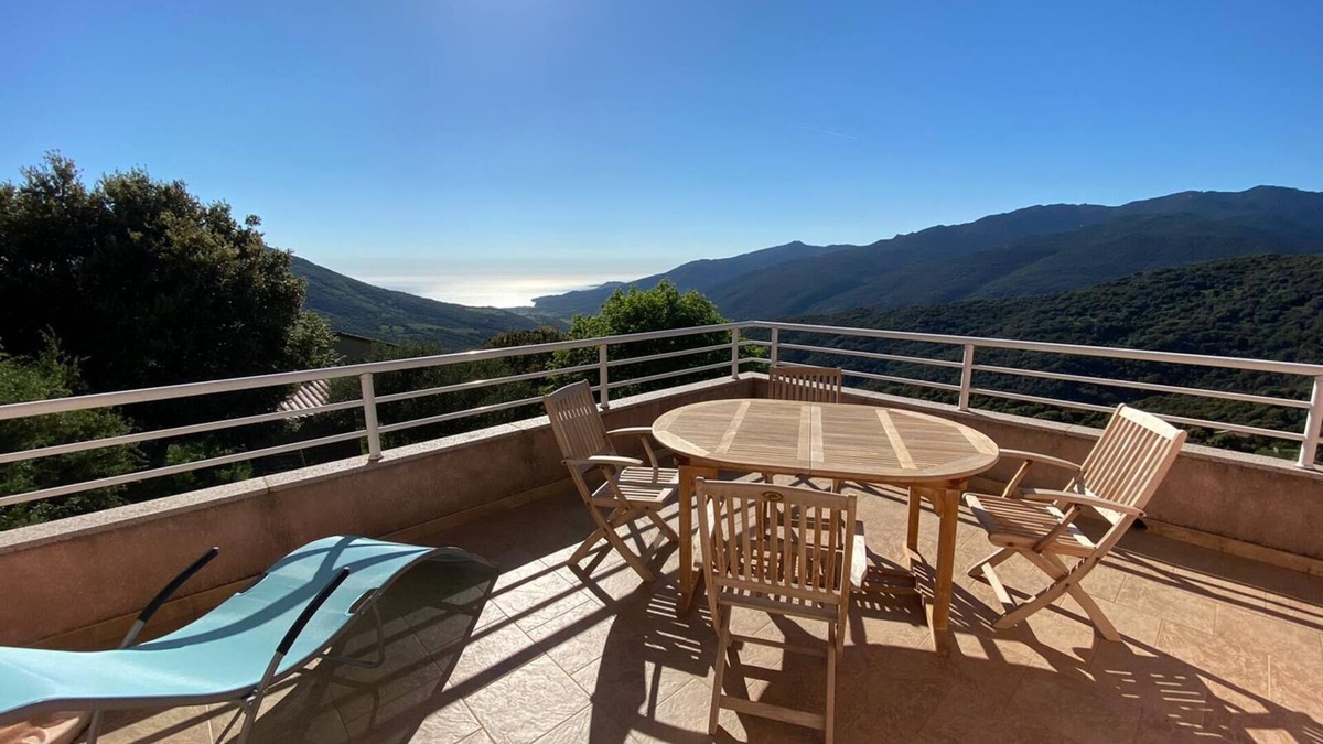 Santa-Maria-Figaniella House | Maison vue mer Entre mer et Montagne