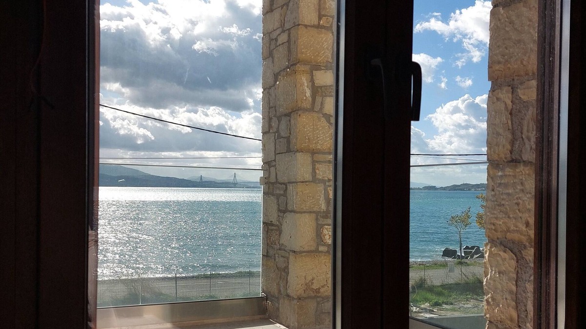 Gefira Mpania Apartment | Maisonette by the Sea - Santa Domenica Nafpaktos