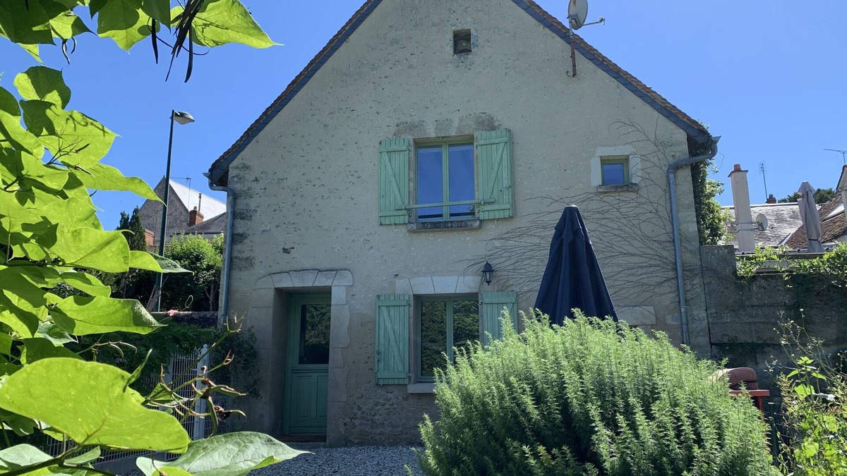 Orbigny House | Maisonette in Orbigny, 10 minutes from Beauval Zoo and the Châteaux.