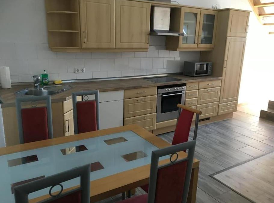 Buhl Apartment | Maisonette Wohnung am Hänferdorf