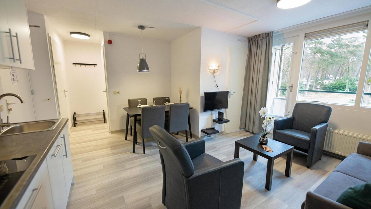 Municipality of Utrechtse Heuvelrug House | Maisonettes in the main building, suitable for 4 people.
