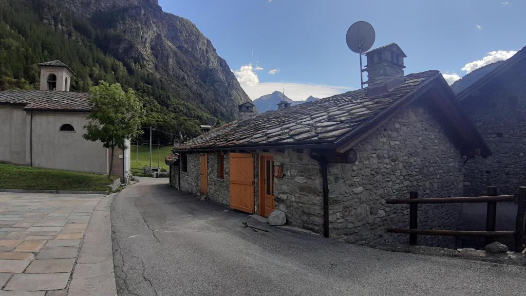 Ollomont Apartment | Maisonnette de montagne