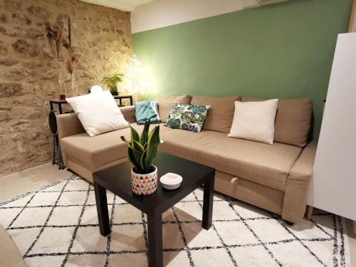 Cadenet Apartment | Maisonnette en Luberon