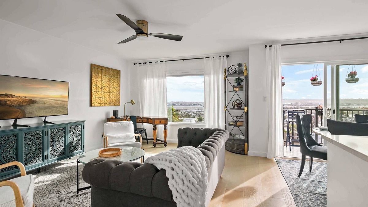 Mission Hills Apartment | Majestic Mermaid Retreat