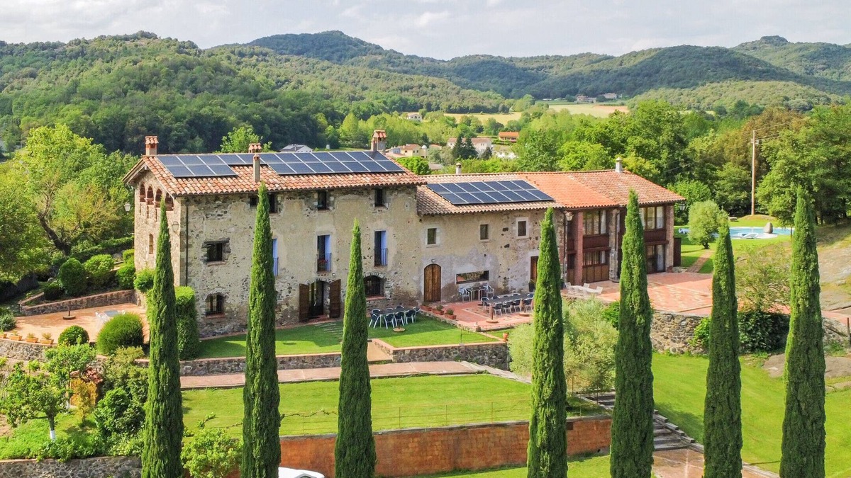 Sant Feliu de Pallerols Apartment | Majordoms - Auguabella, Cal Pi